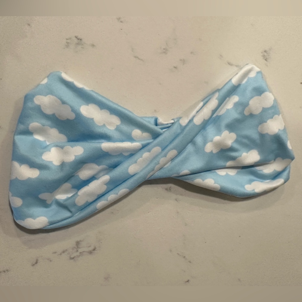 Helloheadband cloud wideband
